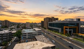 1617 Clark St 801, Honolulu, HI 96822