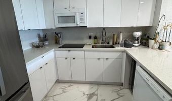 20335 W Country Club Dr 910, Aventura, FL 33180