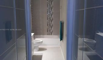 19901 E Country Club Dr 2305, Aventura, FL 33180