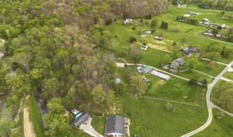 74 Muncy Ln, Ashland, KY 41102
