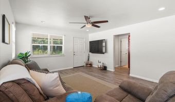 109 Kulolio St, Haiku, HI 96708