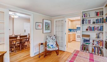 818 Ottawa Trl, Madison, WI 53711
