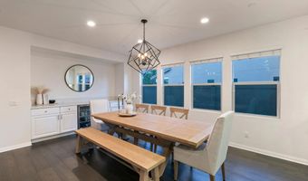 3035 Starry Night Dr, Escondido, CA 92029