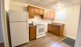 153 Bradford St, Bristol, RI 02809