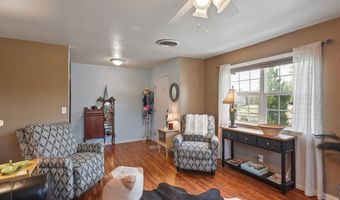 709 N 2nd St, Alpine, TX 79830