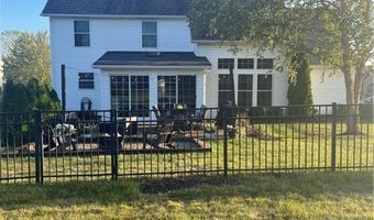 2435 Queensbury Rd, Alliance, OH 44601