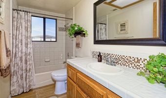 15381 Otomian Rd, Apple Valley, CA 92307