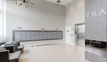 989 S BUCHANAN St 411, Arlington, VA 22204