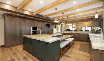 137 Borders Rd, Avon, CO 81620