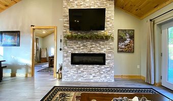 2052 Granny Squirrel Dr, Andrews, NC 28901