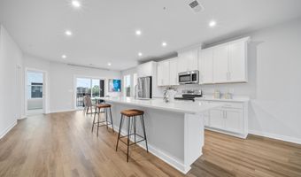 43730 TRANSIT Sq, Ashburn, VA 20147