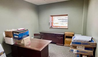 108 110 N Main St, Austin, MN 55912