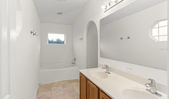 314 PINE SHADOW Ln, Auburndale, FL 33823