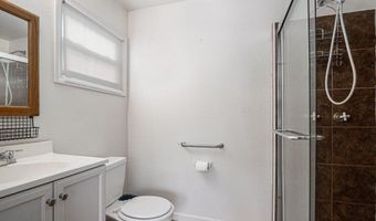 348 39th St, Allegan, MI 49010