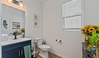 55 Walkabout Dr, Aberdeen, NC 28315