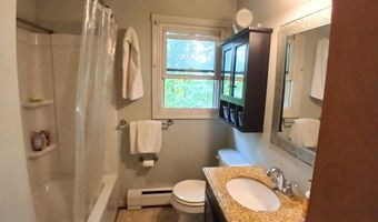 168 Quinlan Dr, Barre, VT 05641