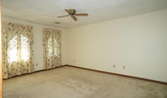 80 Hillcrest Estates Dr, Batesville, IN 47006