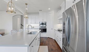 513 Point Vista Dr, Aledo, TX 76008