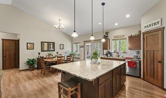 200 DANCING LIGHTS Ln, Athol, ID 83801
