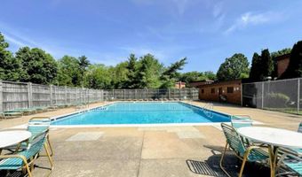 1509 S GEORGE MASON Dr 22, Arlington, VA 22204