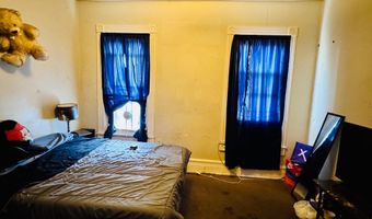1151 MULBERRY St, Reading, PA 19604