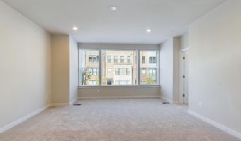 43801 MIDDLEWAY Ter, Ashburn, VA 20147