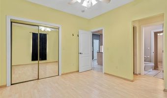 1717 Red Oak St, Ardmore, OK 73401