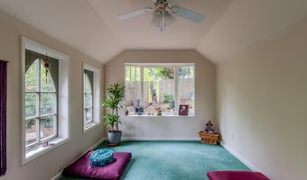 355 Granite St, Ashland, OR 97520