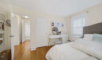 930 Massachusetts Ave 5, Arlington, MA 02476