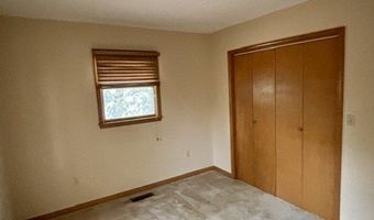 501 Ridgecrest Dr, Abingdon, VA 24210