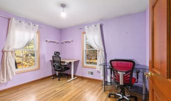 21 Greenfield St, Attleboro, MA 02703