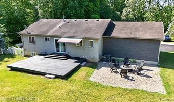 8280 W Rolston Rd, Argentine, MI 48451
