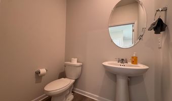 17 Whaler Ave, Barnegat, NJ 08005