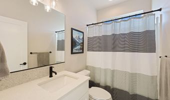 3859 NE Oakside Lp, Bend, OR 97701