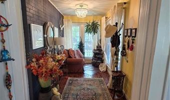 610 Central Ave, Bentonville, AR 72712