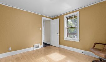 536 N MEADE St, Appleton, WI 54911