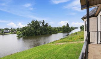 7636 S Shoreline Blvd, Benton, AR 72019