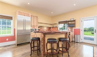 953 Fort Getty Rd, Jamestown, RI 02835