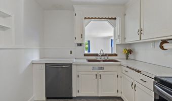 238 Lake St, Bellingham, MA 02019