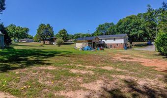 488 Redland Rd, Advance, NC 27006