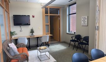 2390 Esplanade Dr 206, Algonquin, IL 60102