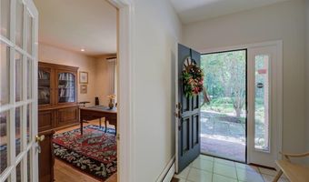 137 Signal Ridge Way, East Greenwich, RI 02818