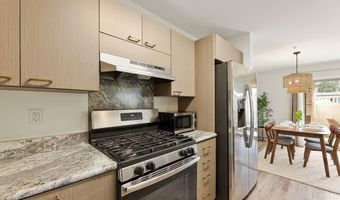 33 Kihalani St 403, Kihei, HI 96753