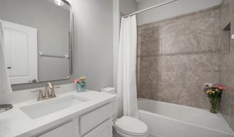 424 BAHAMA GRANDE Blvd, Apollo Beach, FL 33572