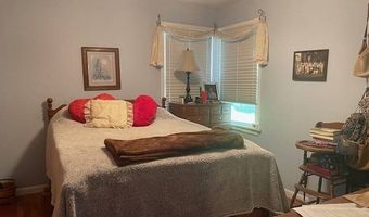 553 E. Broad St, Nappanee, IN 46550