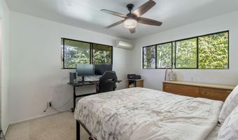 998 Kauhikoa Rd #4, Haiku, HI 96708