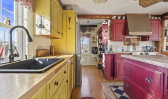 392 High St, Candia, NH 03034