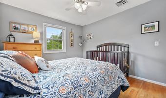 8 Brookview Ct, Bethel, CT 06801