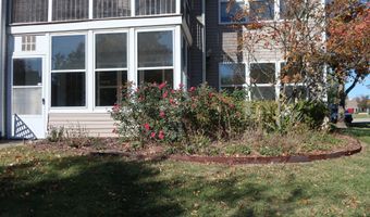 1631 Weatherstone Dr, Ann Arbor, MI 48108