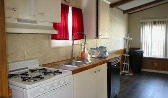 3 Lear Dr, Coventry, RI 02816